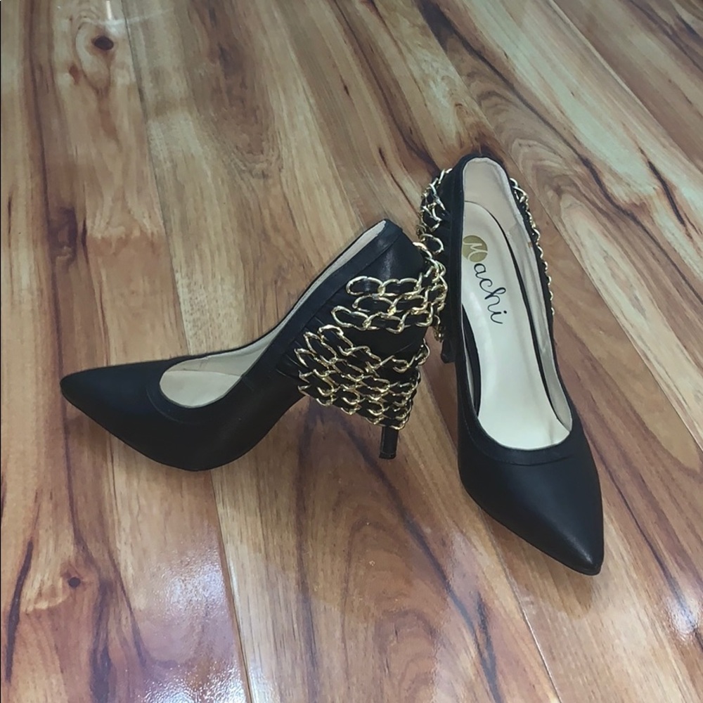 Black Chain Heel